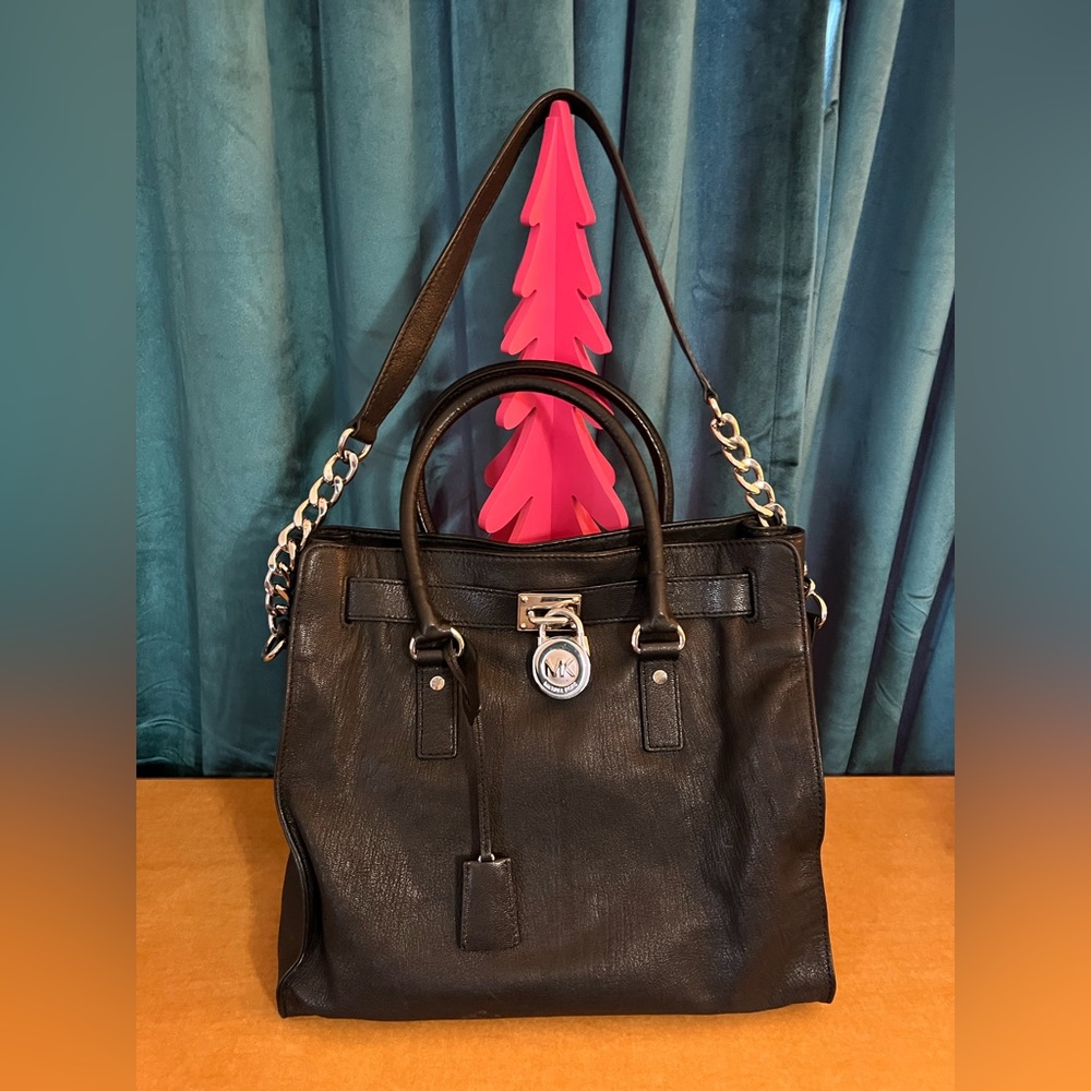 EUC Michael Kors Hamilton Handbag